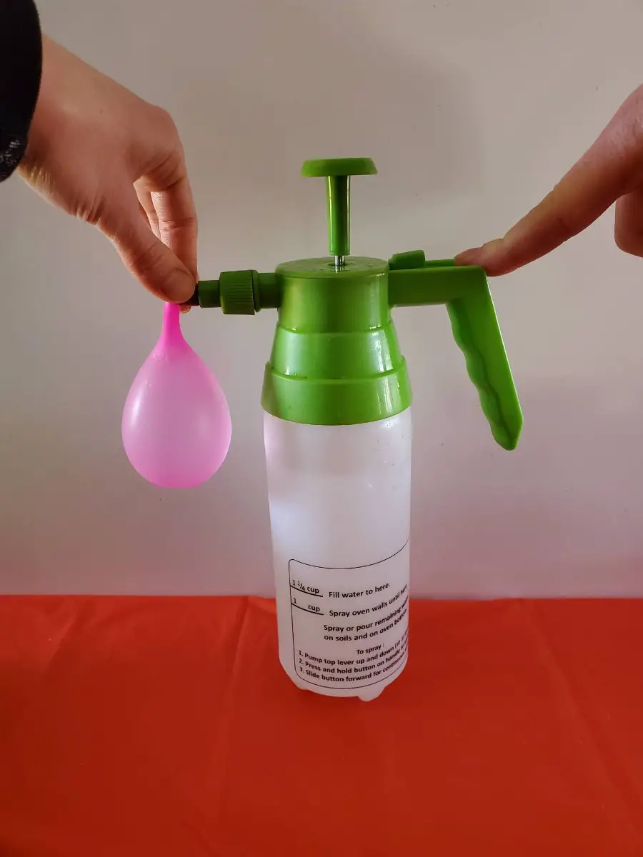 Filling Water Balloon with Spray Pump Bottle