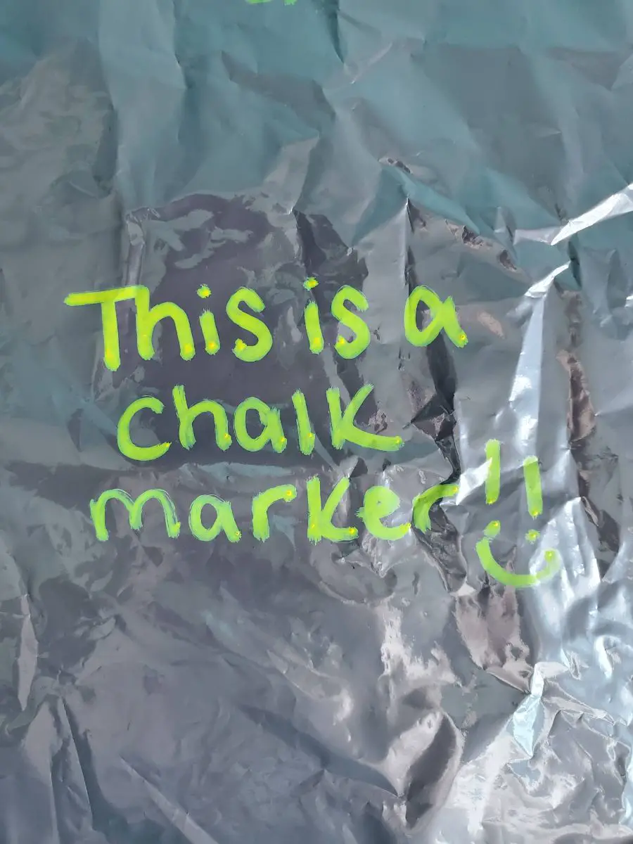 Writing on a Foil Balloon with Chalk Marker