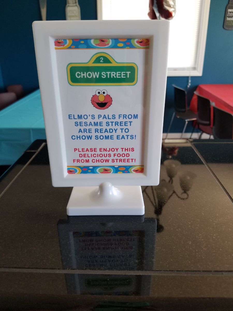 Elmo Chow Street Food Sign